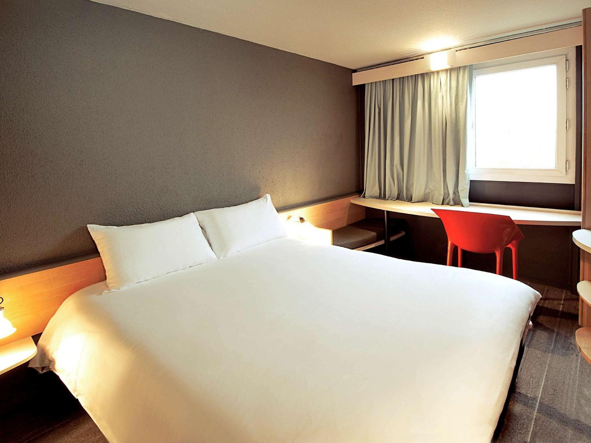 Ibis Paris Porte D'Orleans Montrouge Exteriör bild