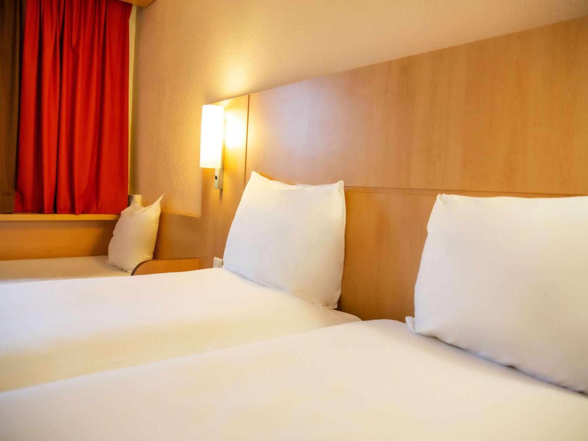 Ibis Paris Porte D'Orleans Montrouge Exteriör bild