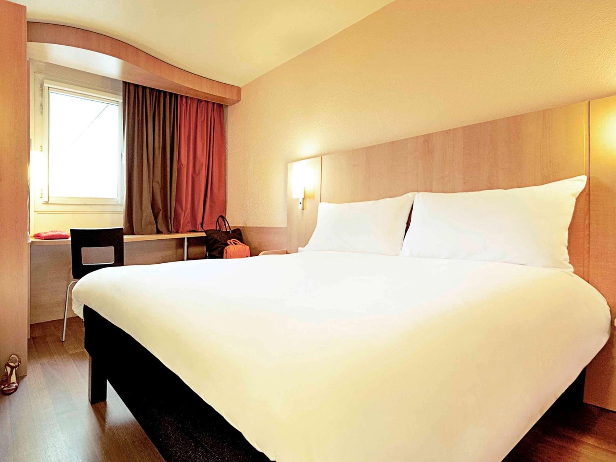 Ibis Paris Porte D'Orleans Montrouge Exteriör bild
